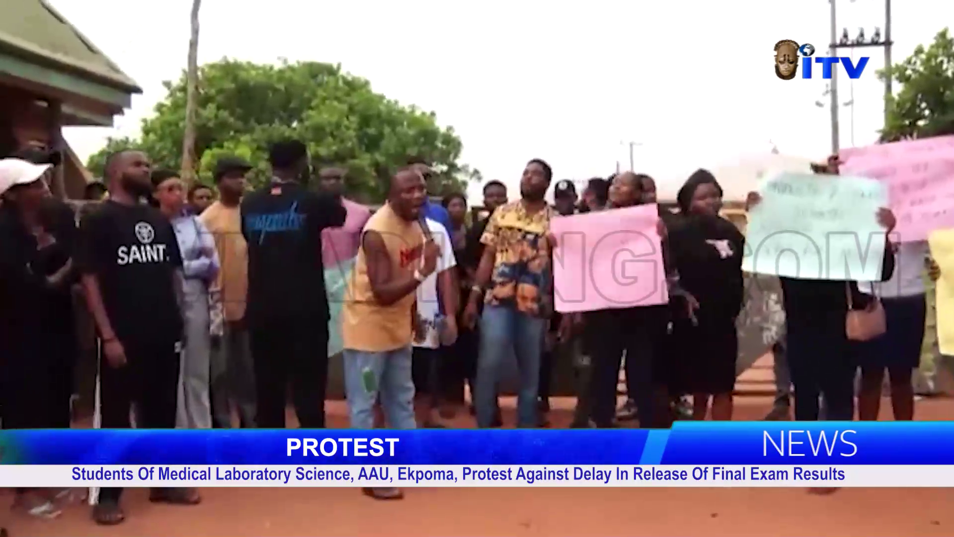 Students Of Medical Laboratory Science, AAU, Ekpoma, Protest Against Delay In Release Of Final Exam Results
