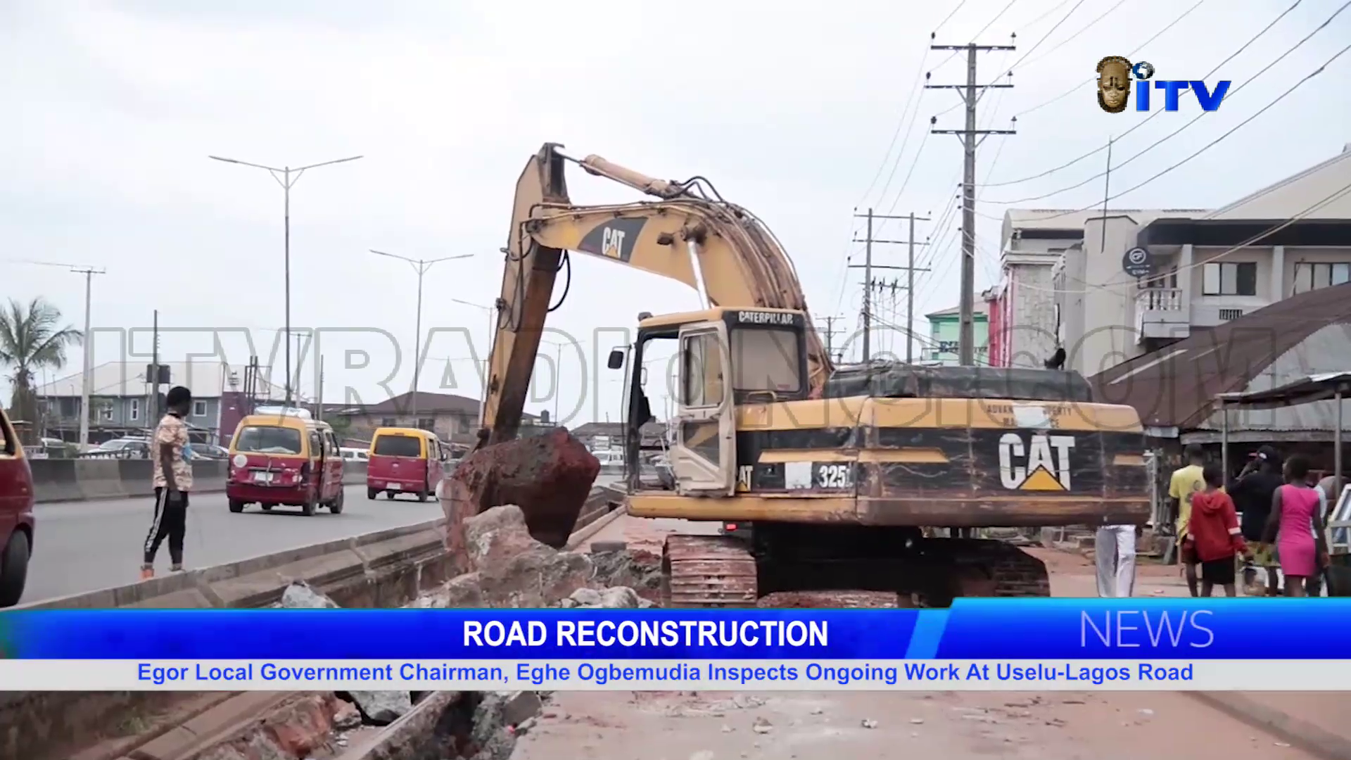 Egor Local Government Chairman, Eghe Ogbemudia Inspects Ongoing Work At Uselu-Lagos Road
