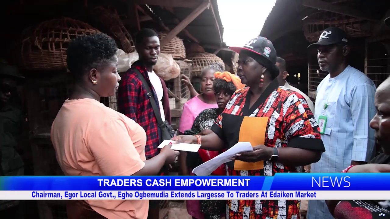 Chairman, Egor Local Govt., Eghe Ogbemudia Extends Largesse To Traders At Edaiken Market