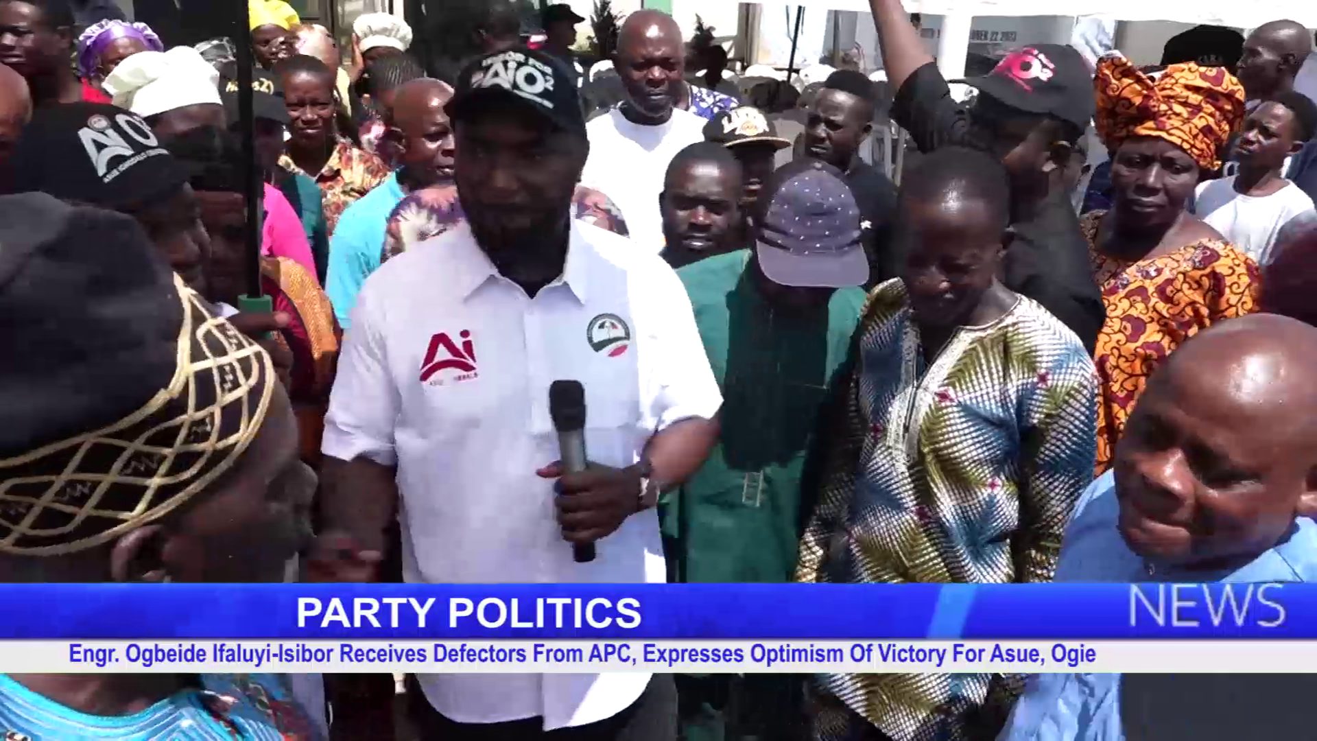 Engr. Ogbeide Ifaluyi-Isibor Receives Defectors From APC, Expresses Optimism Of Victory For Asue, Ogie