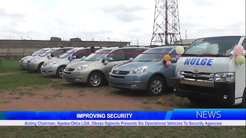 Acting Chairman, Ikpoba-Okha LGA, Obosa Ogbeide Presents Six Operational Vehicles To Security Agencies