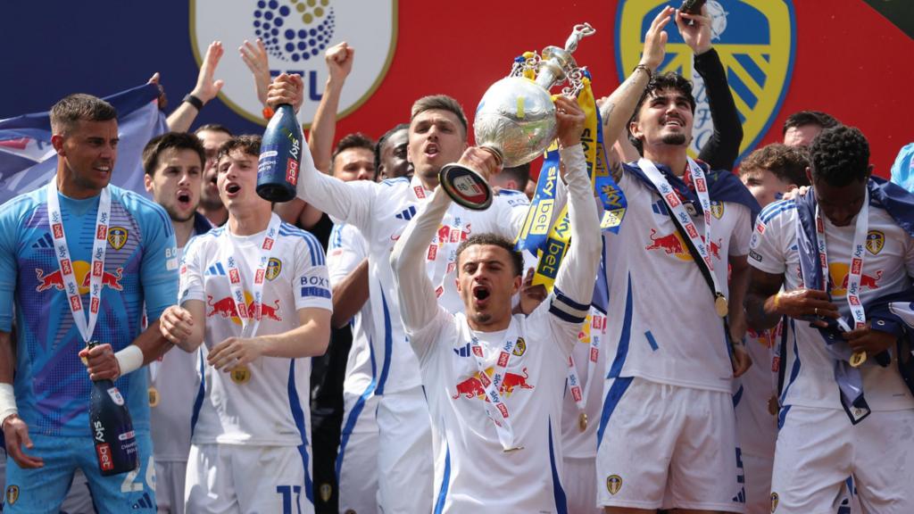Leeds United Seal Title With Late Winner Against Plymouth Argyle