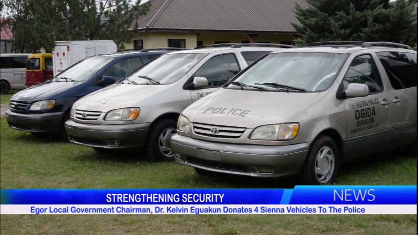 Egor Local Government Chairman, Dr. Kelvin Eguakun Donates 4 Sienna Vehicles To The Police