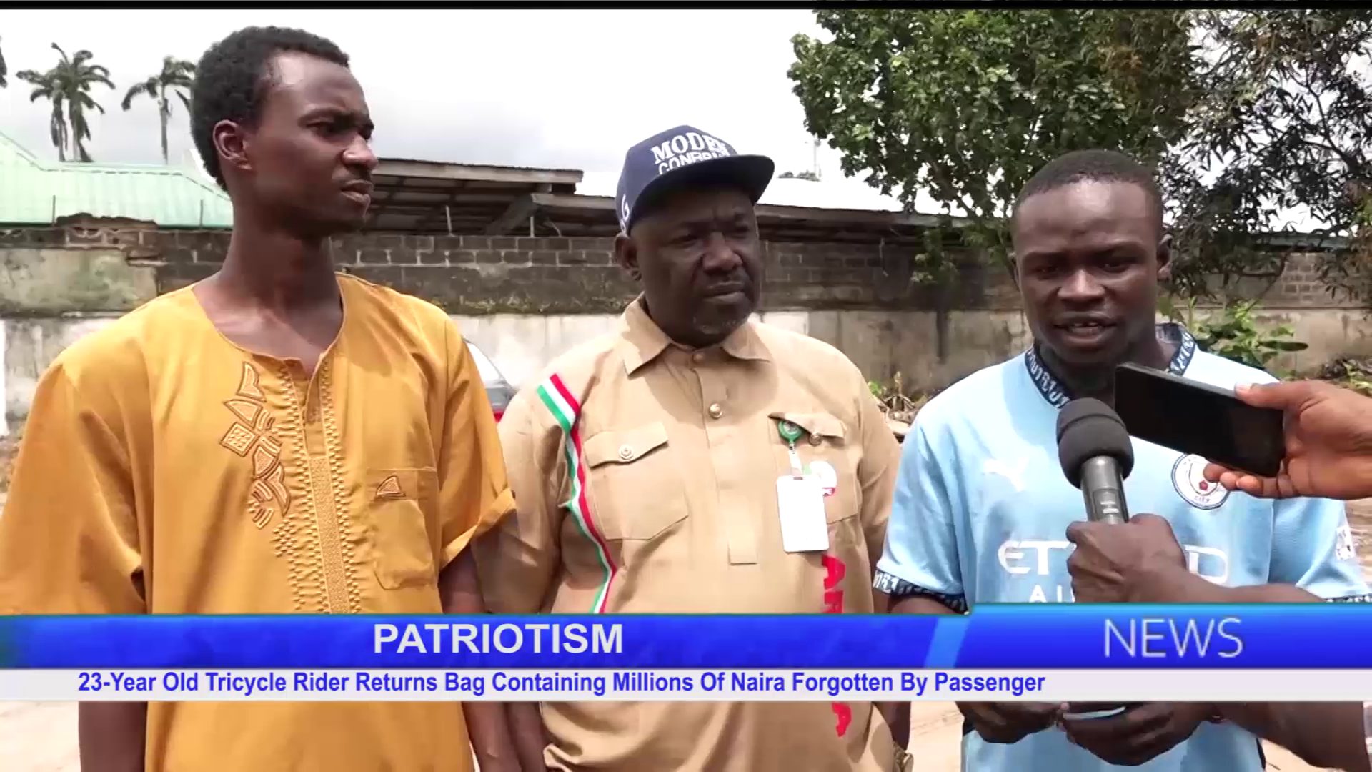 23-Year-Old Tricycle Rider Returns Bag Containing Millions Of Naira Forgotten By Passenger