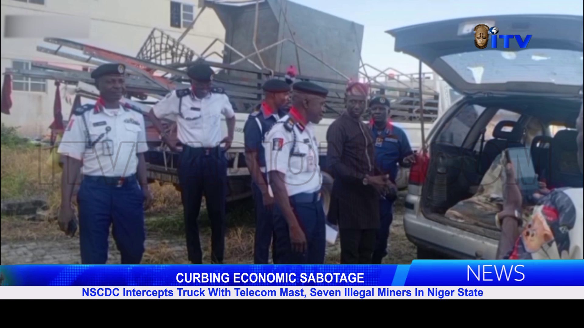 CURBING ECONOMIC SABOTAGE: NSCDC Intercepts Truck With Telecom Mast, Seven Illegal Miners In Niger State