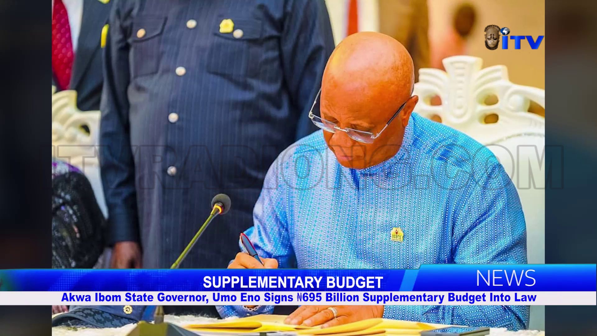 SUPPLEMENTARY BUDGET: Akwa Ibom State Governor, Umo Eno Signs ₦695 Billion Supplementary Budget Into Law