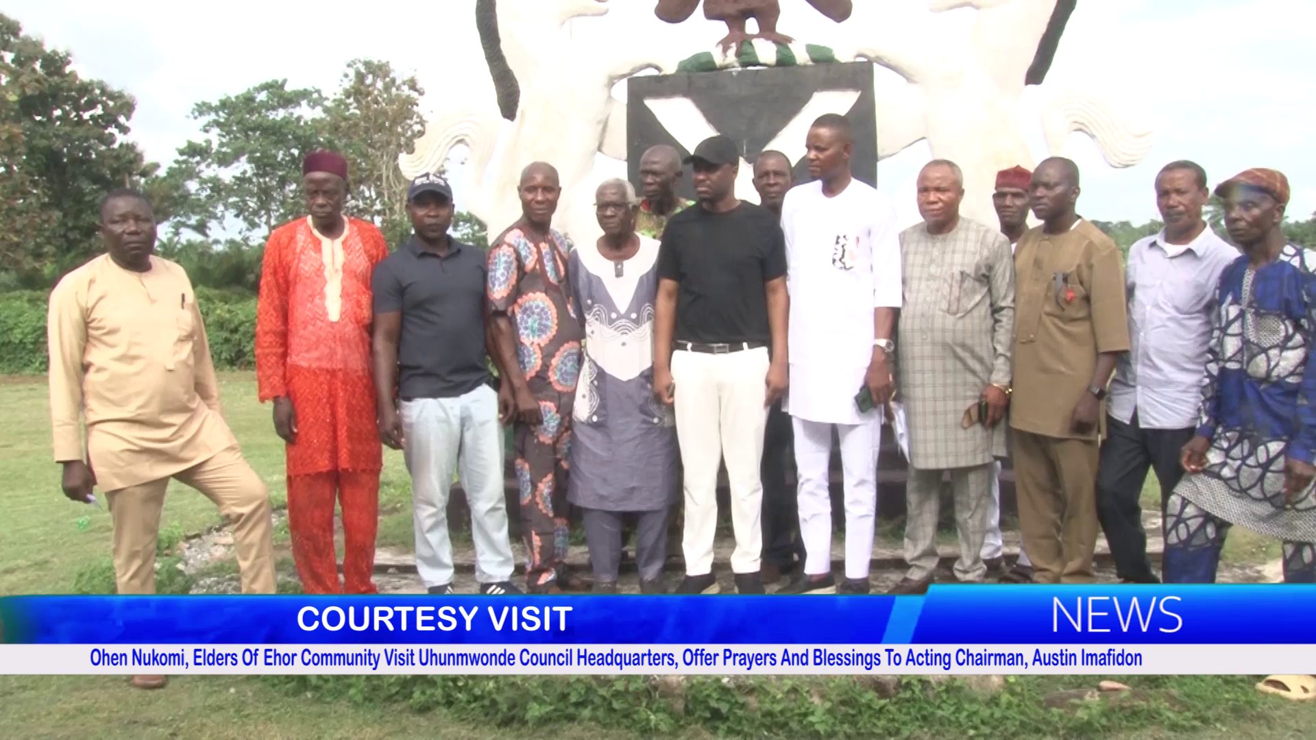 Ohen Nukomi, Elders Of Ehor Community Visit Uhunmwonde Council Headquarters, Offer Prayers And Blessings To Acting Chairman, Austin Imafidon