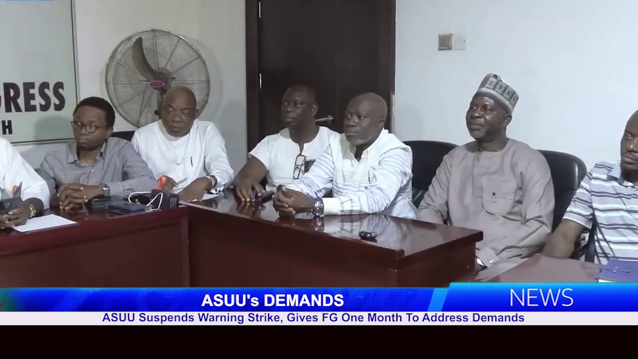 ASUU Suspends Warning Strike, Gives FG One Month To Address Demands