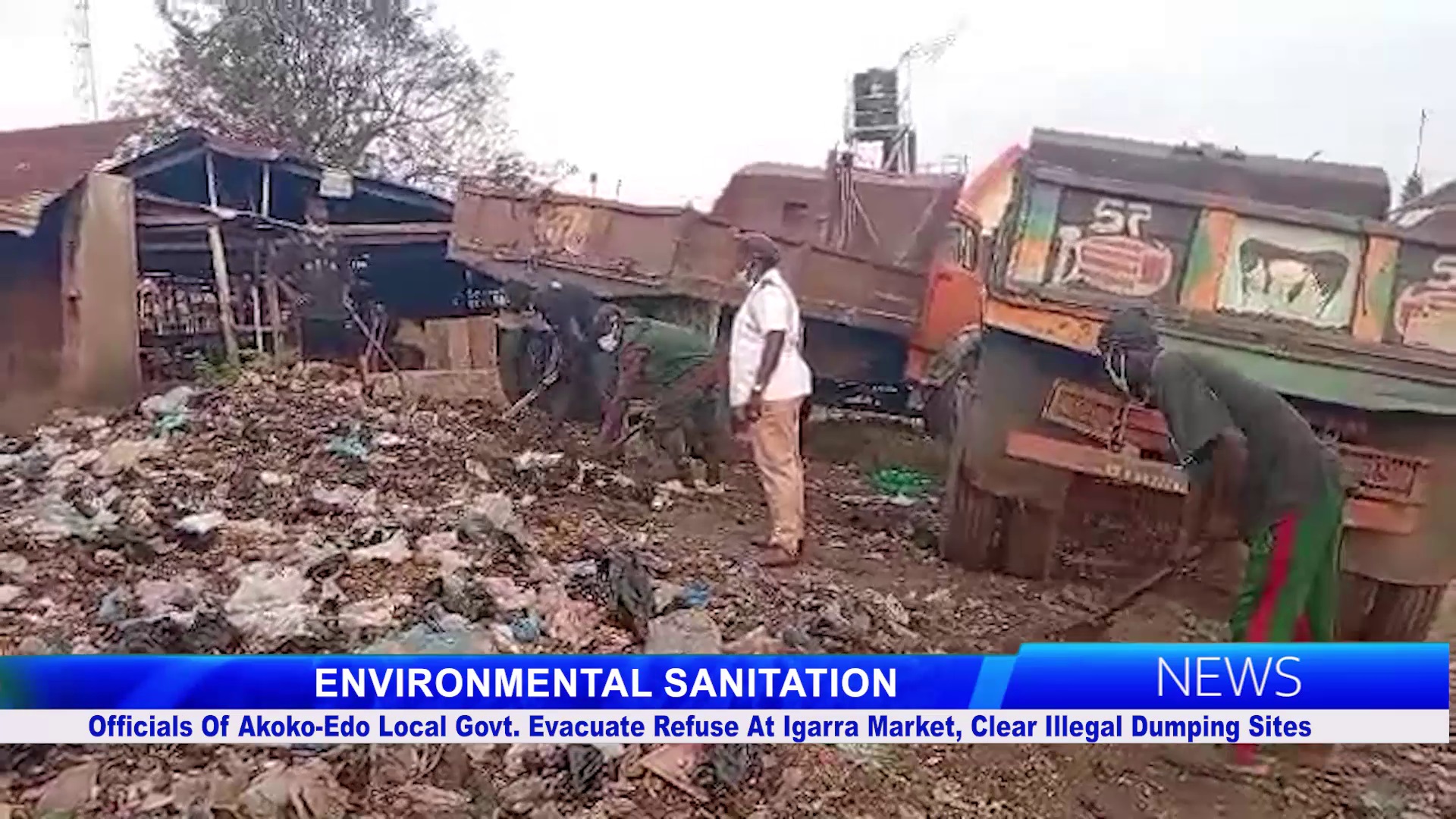 Officials Of Akoko-Edo Local Govt. Evacuate Refuse At Igarra Market, Clears Illegal Dumping Sites