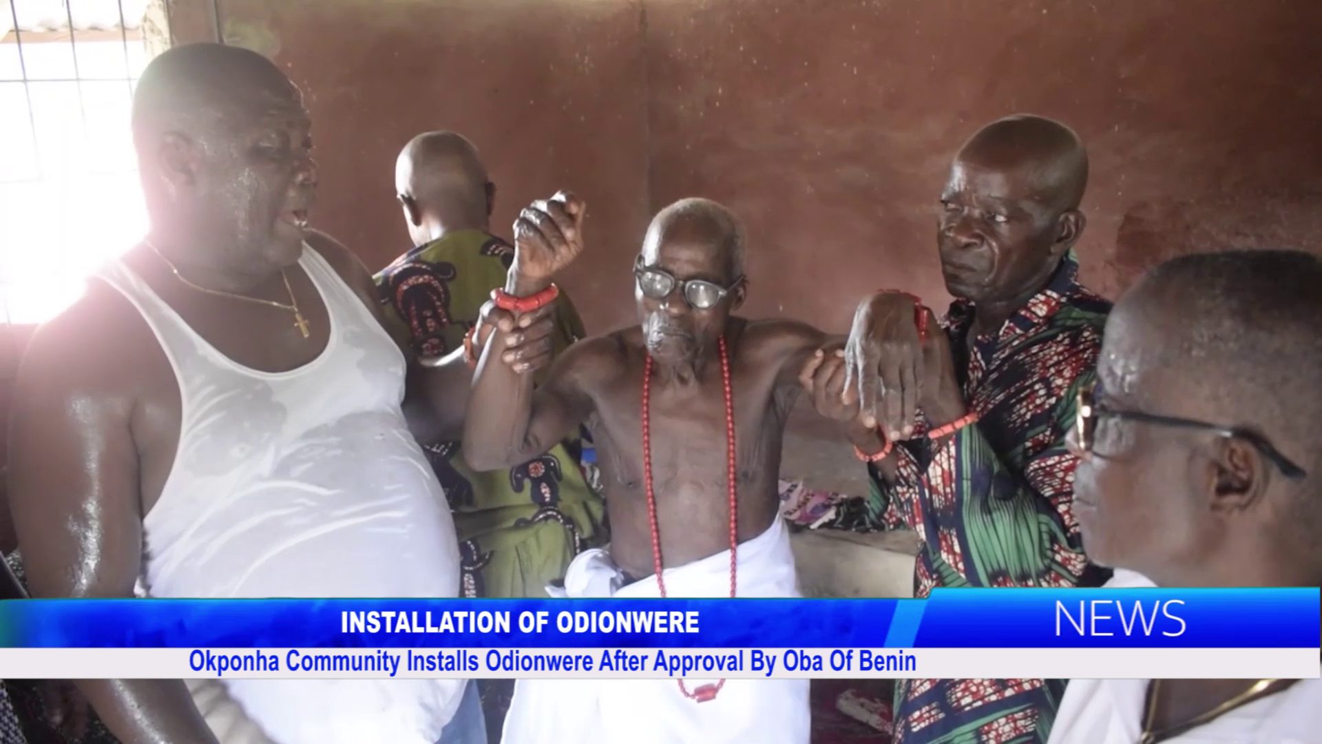 Okponha Community Installs Odionwere After Approval By Oba Of Benin